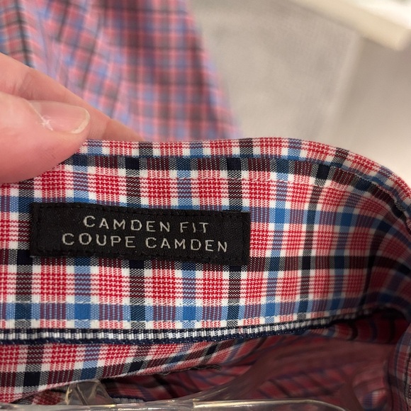 Banana Republic Men's Red and Blue Plaid Shirt - Picture 3 of 6